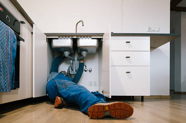 Professional Plumbing technician working in Springville, IA